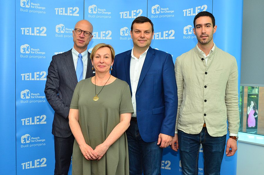 1-Veleposlanik Svedske Lars Schmidt_CEO Tele2 Viktor Pavlinic_Tatiana Burmistrova reginalna direktorica Reach for change_Mario Mazic direktor