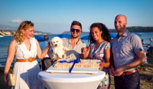 1-Monty's Dog Beach & Bar u Rabu