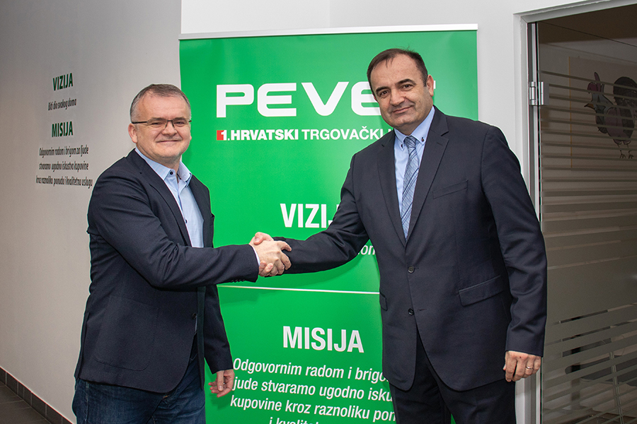 Pevec potpisao ugovor o izgradnji prodajnog centra u Vinkovcima