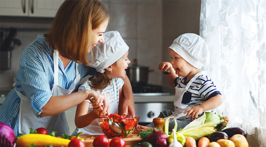 Kako djeca usvajaju zdrave navike? Nestlé, zajedno sa sociologom i nutricionisticama odgovara na ovo važno pitanje