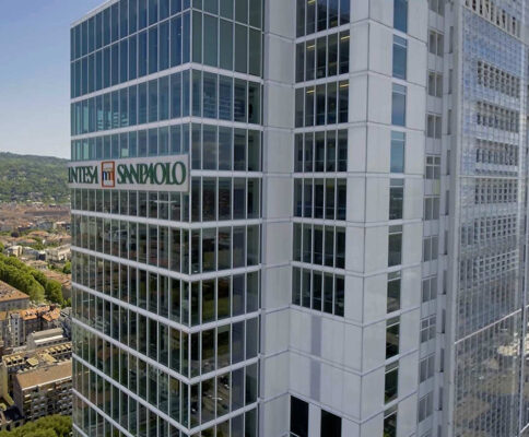 Neboder Intesa Sanpaolo Grupe u Torinu
