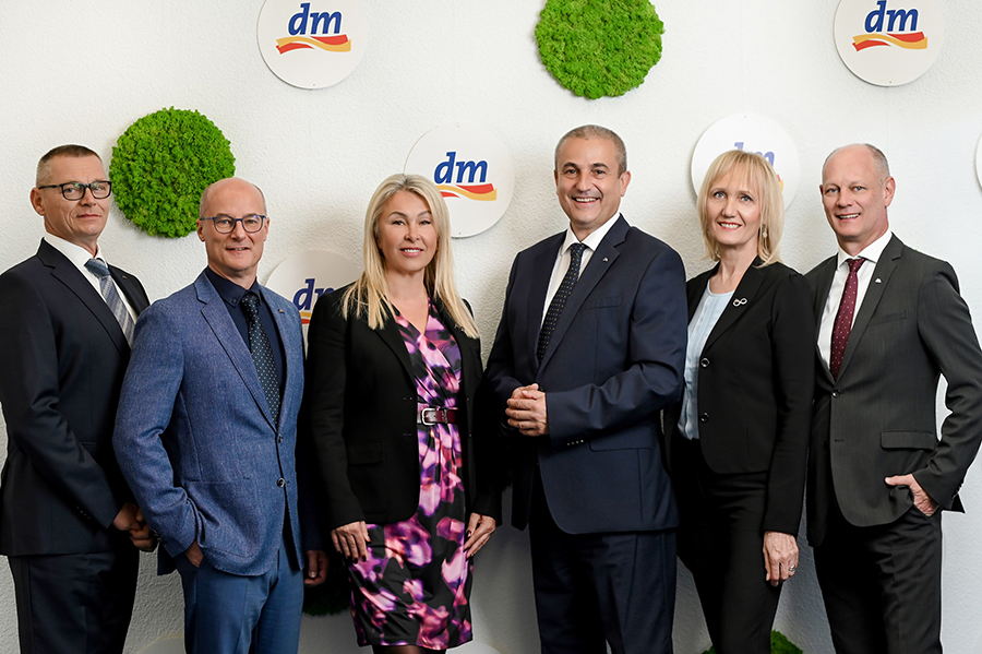 Članovi Uprave dm-a