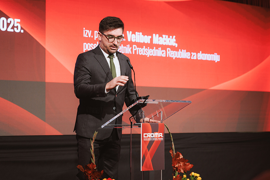 Kongres menadžera -Velibor Mačkić