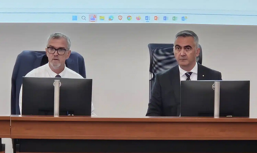 Poslovni subjekti zatražili poticaje za kupnju 2860 'čistih' vozila