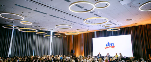 dm ženska konferencija